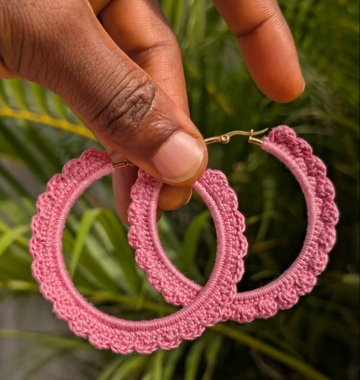 Hoop crochet earring
