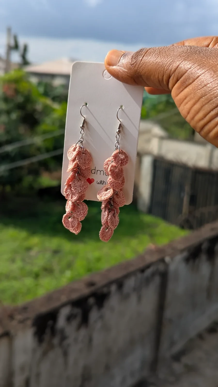 Leaf drop crochet earrings
