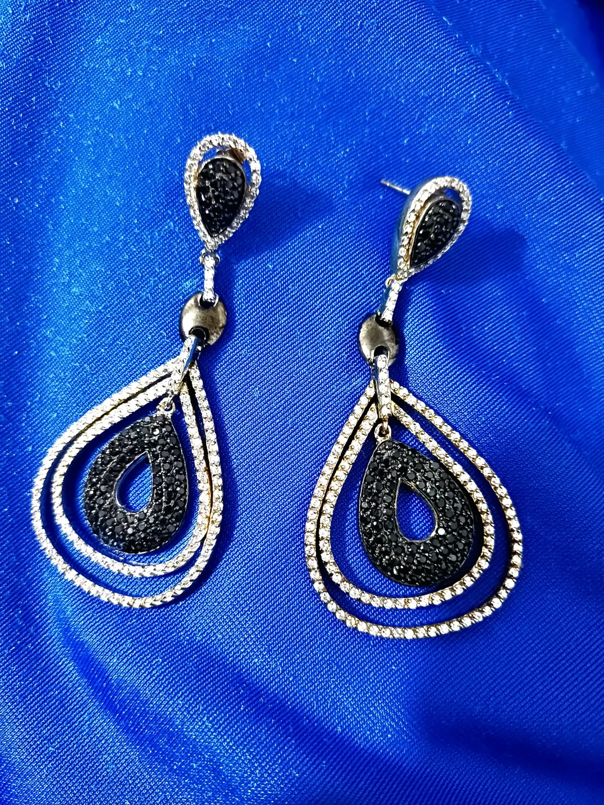 Earring